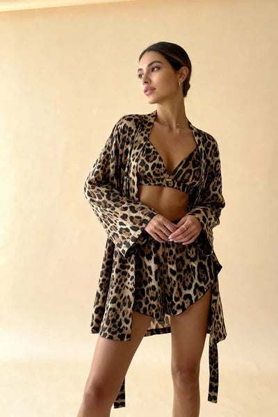 Completo intimo donna Cleopatra – tre pezzi: reggiseno, pantaloncino e camicia - vista alternativa